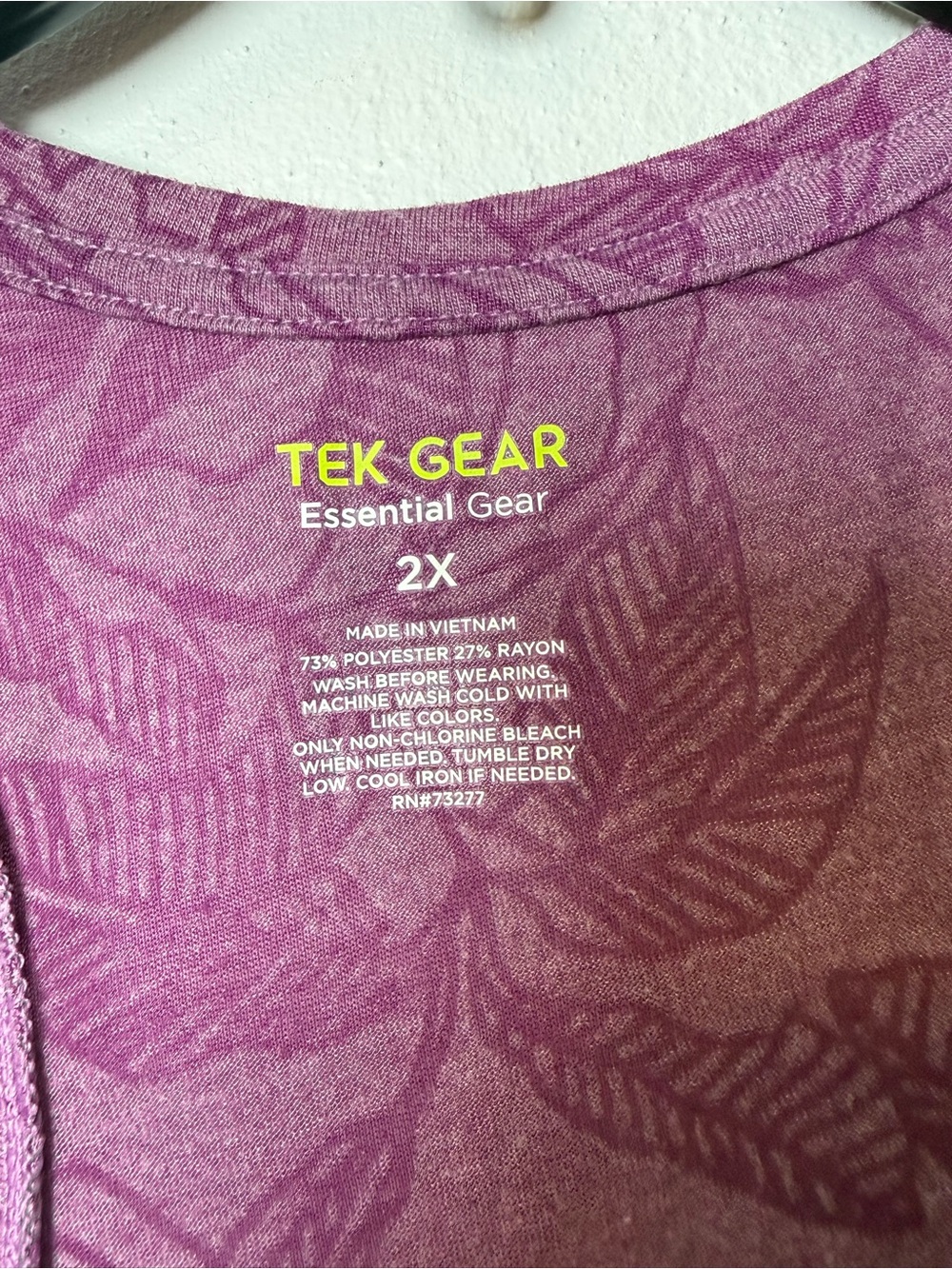 tek gear Purple Floral Racerback Tank with Knotted Hem - Picture 3 of 4